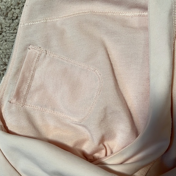 Lululemon Run Make It Count Tank Size 10 - Picture 9 of 11